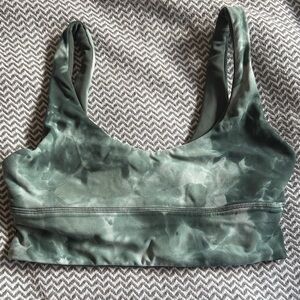 Lululemon size 6 reversible sports bra green tie dye align